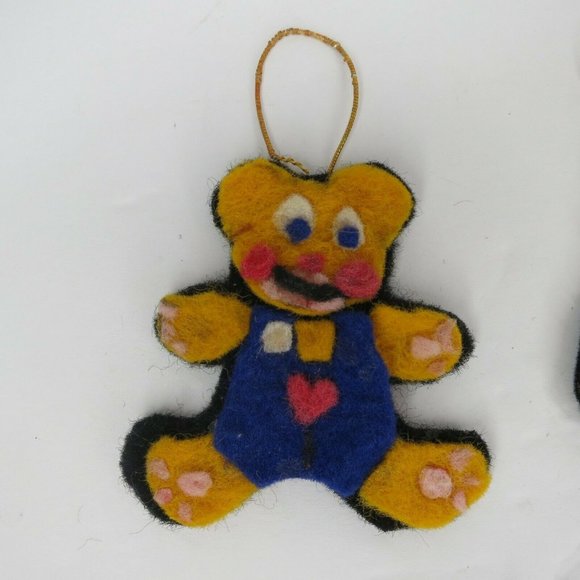 Lot of 5 Vintage Felt Christmas Ornaments - Hand Made, Glued, Flat - Bear, Santa - Picture 3 of 9
